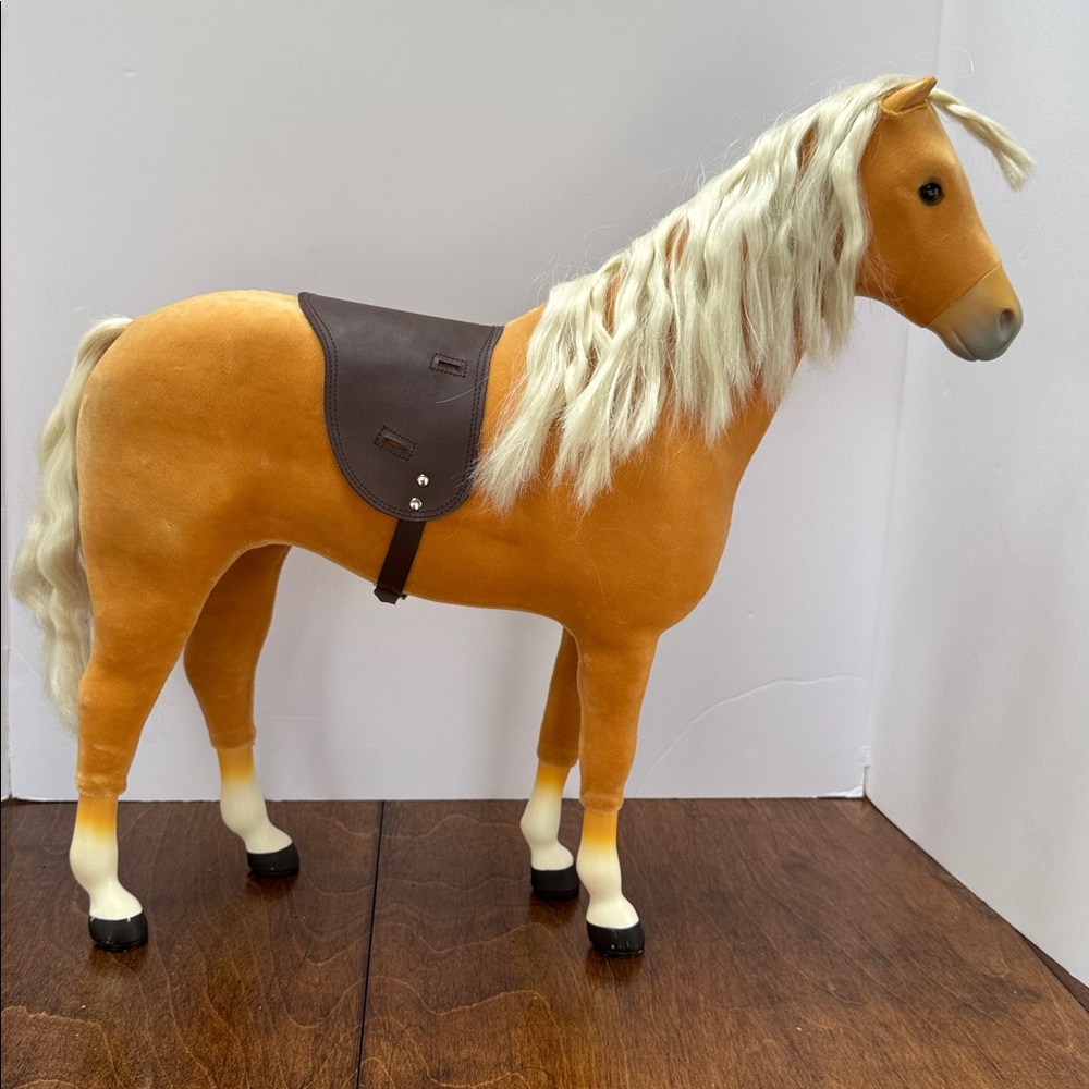American Girll Doll Palomino Horse blond
